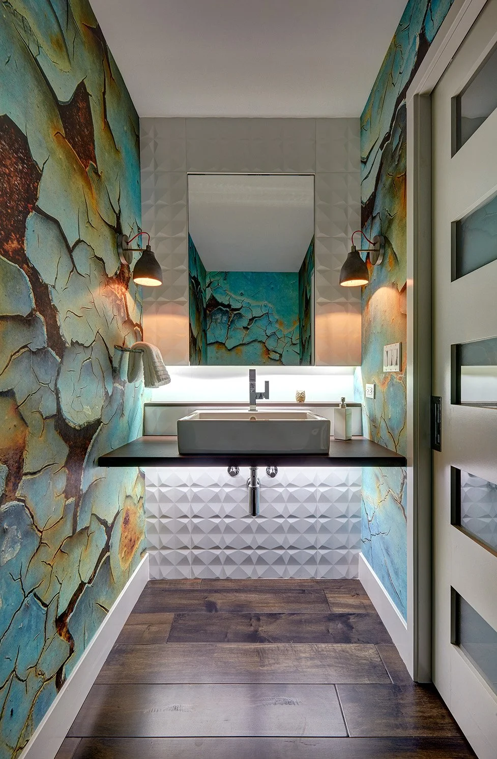 Modern Rust Powder Bath